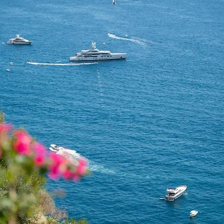 Apartment Aria Di Mare,near Elevator, Few Steps, Parking, Garden Positano